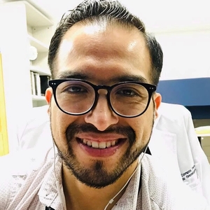 Dr. Elihú Campos Pérez