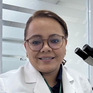 Dra. Claudia Mendoza Cerpa